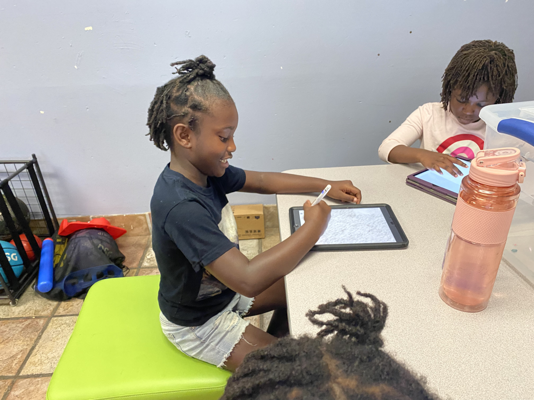 Oak Bridge students — moment 1